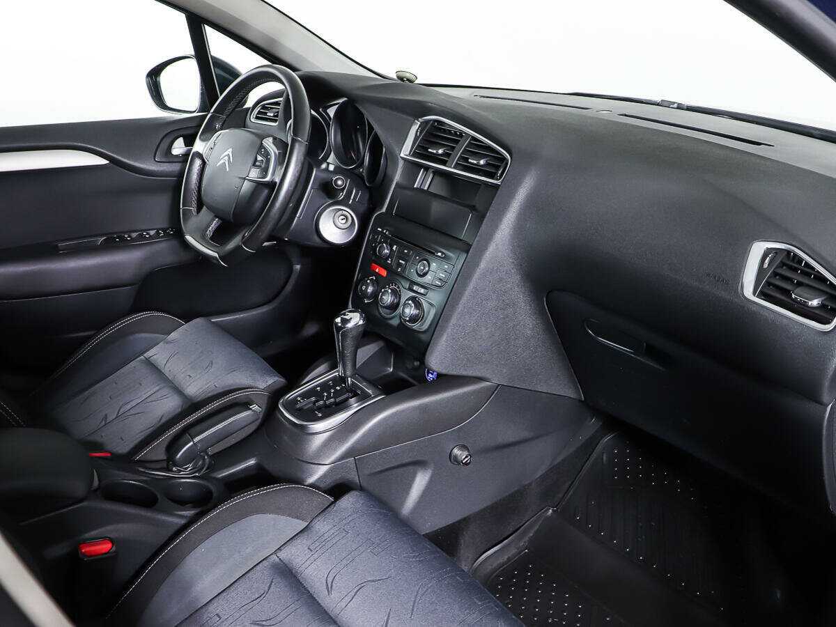 Citroen C4 с пробегом — 2011 год. Фото: #8