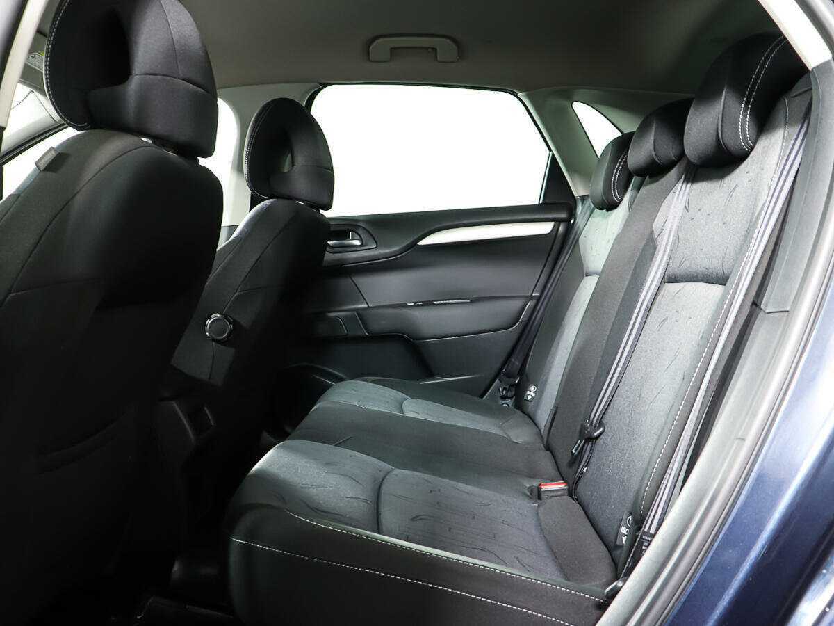 Citroen C4 с пробегом — 2011 год. Фото: #9