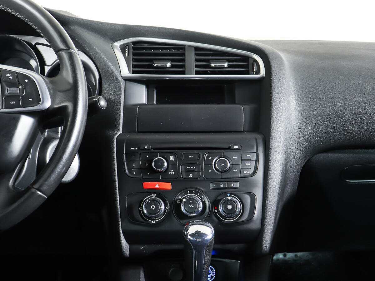 Citroen C4 с пробегом — 2011 год. Фото: #11