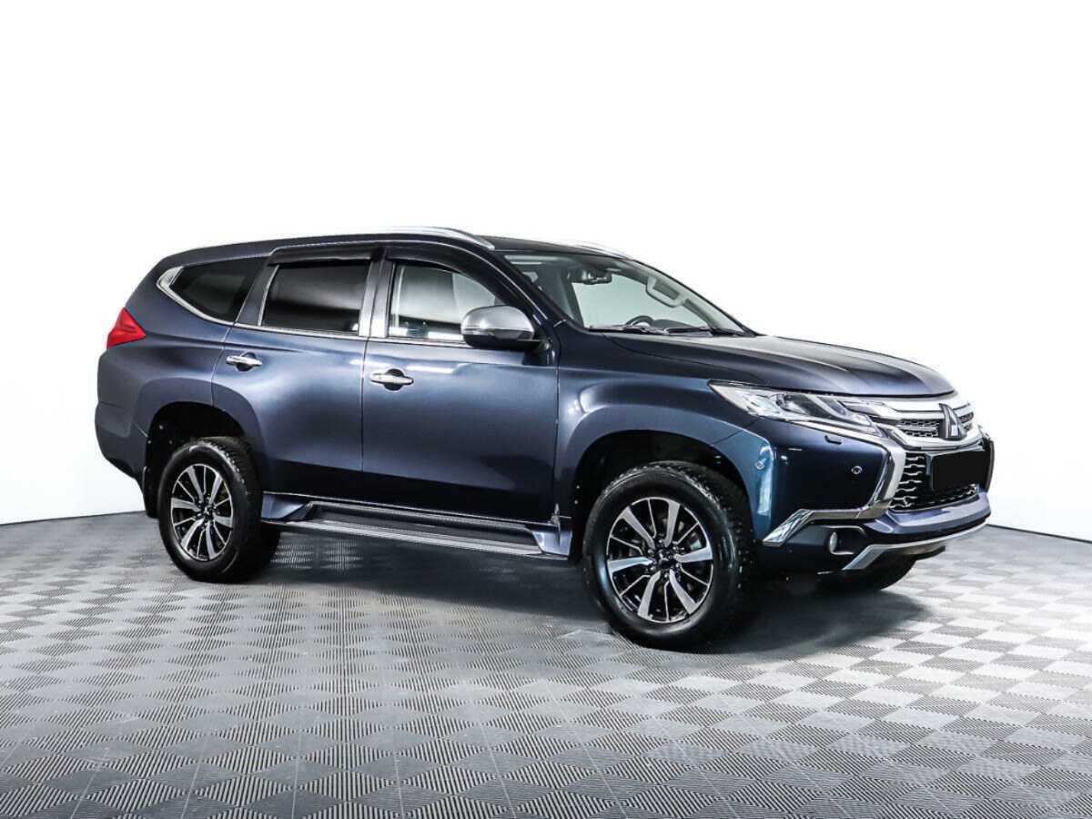 Mitsubishi Pajero Sport с пробегом — 2019 год. Фото: #2