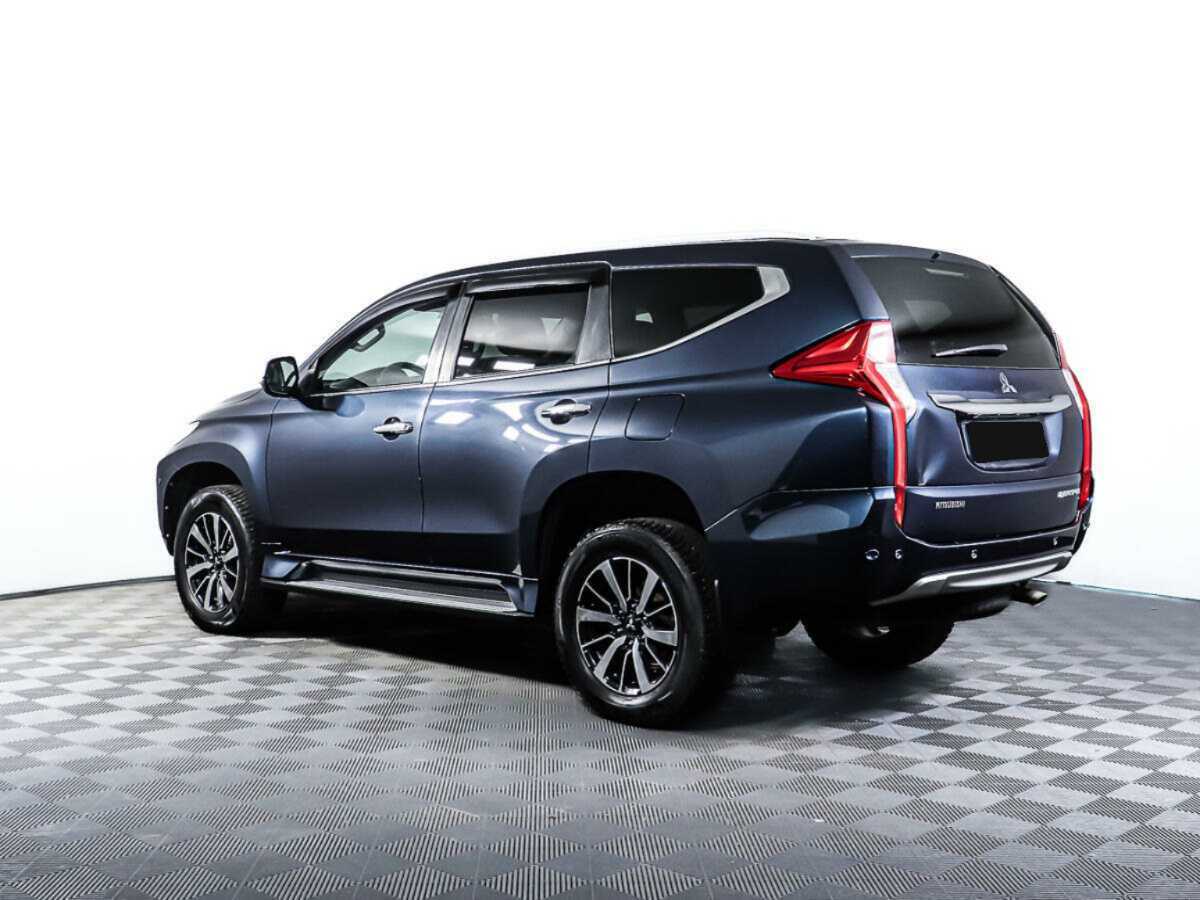 Mitsubishi Pajero Sport с пробегом — 2019 год. Фото: #6
