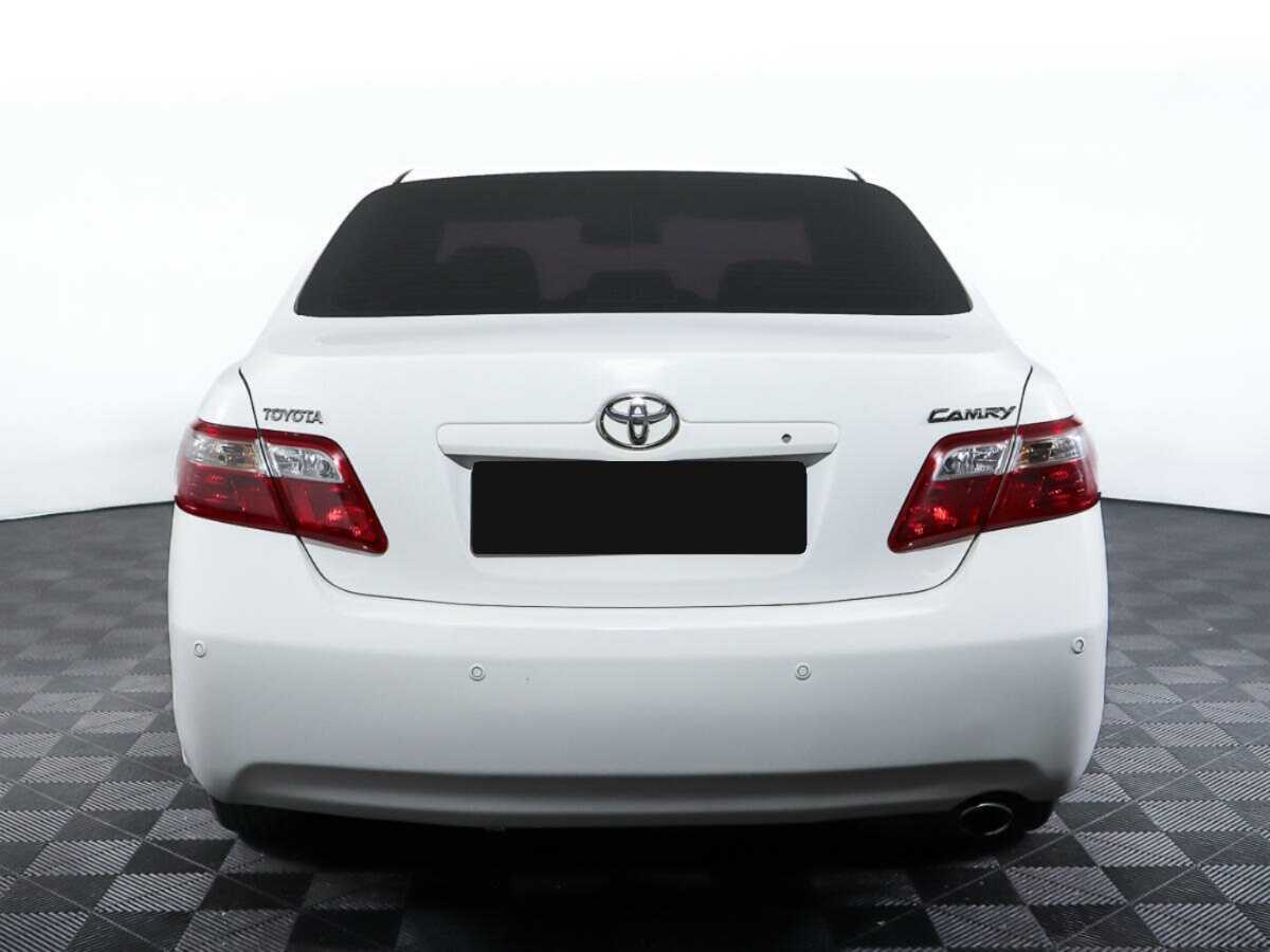Toyota Camry с пробегом — 2010 год. Фото: #5