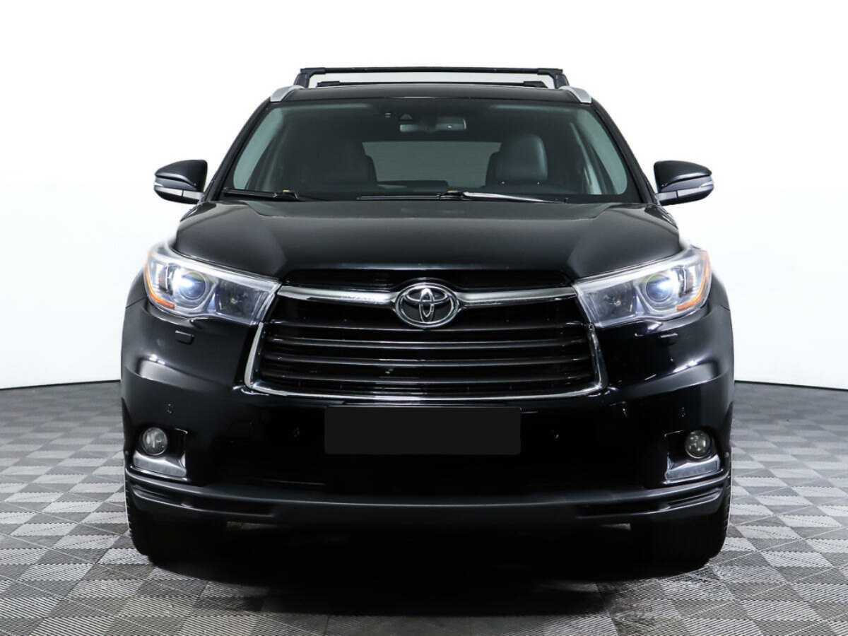 Toyota Highlander с пробегом — 2014 год. Фото: #1
