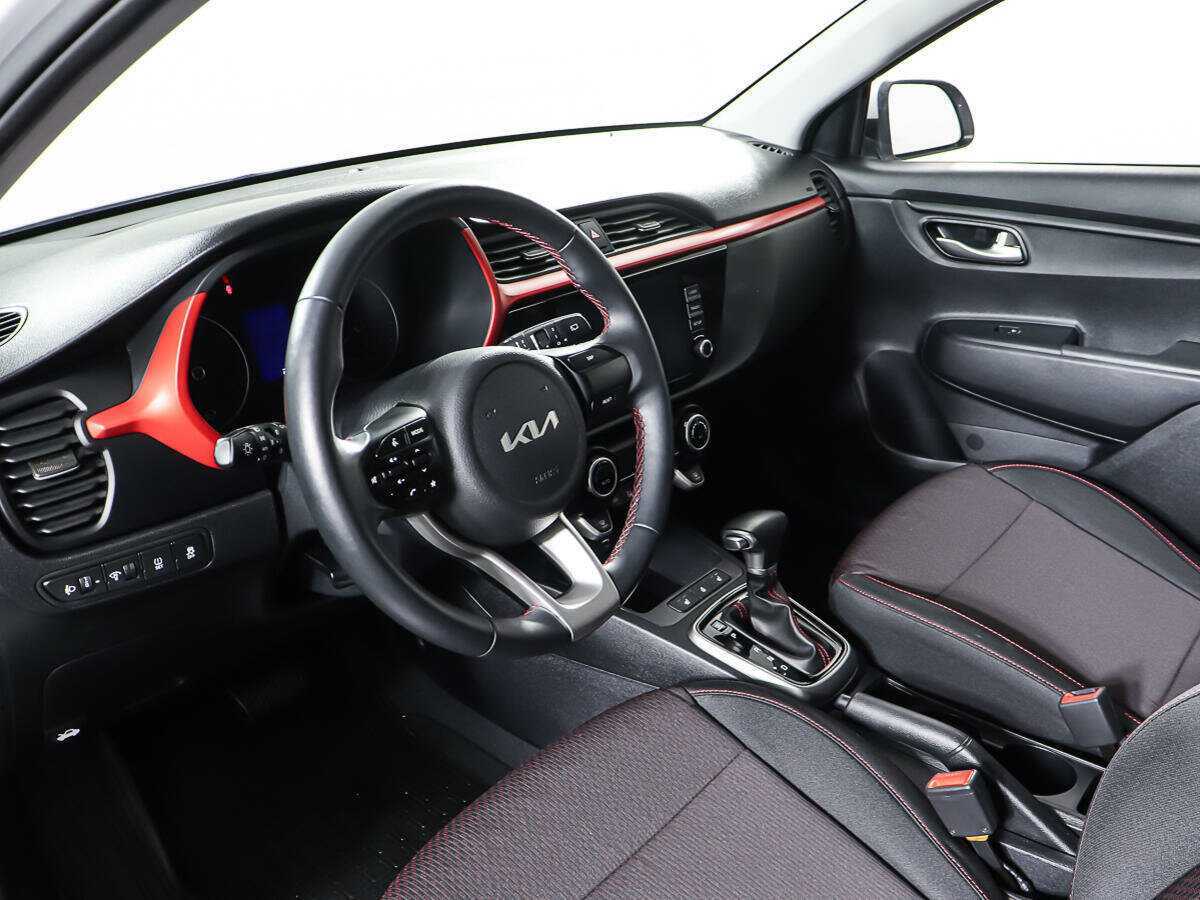 Kia Rio с пробегом — 2021 год. Фото: #13