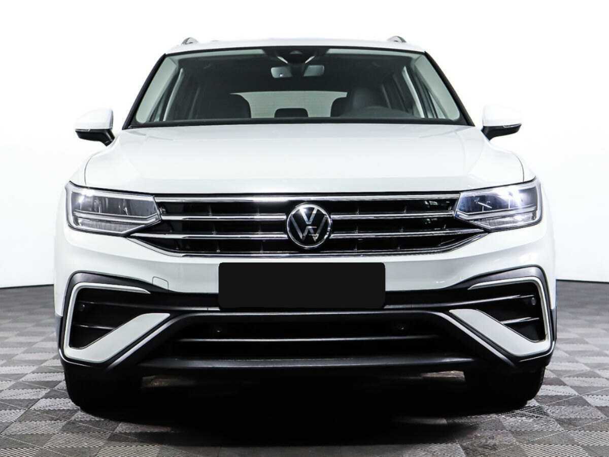 Volkswagen Tiguan с пробегом — 2022 год. Фото: #1