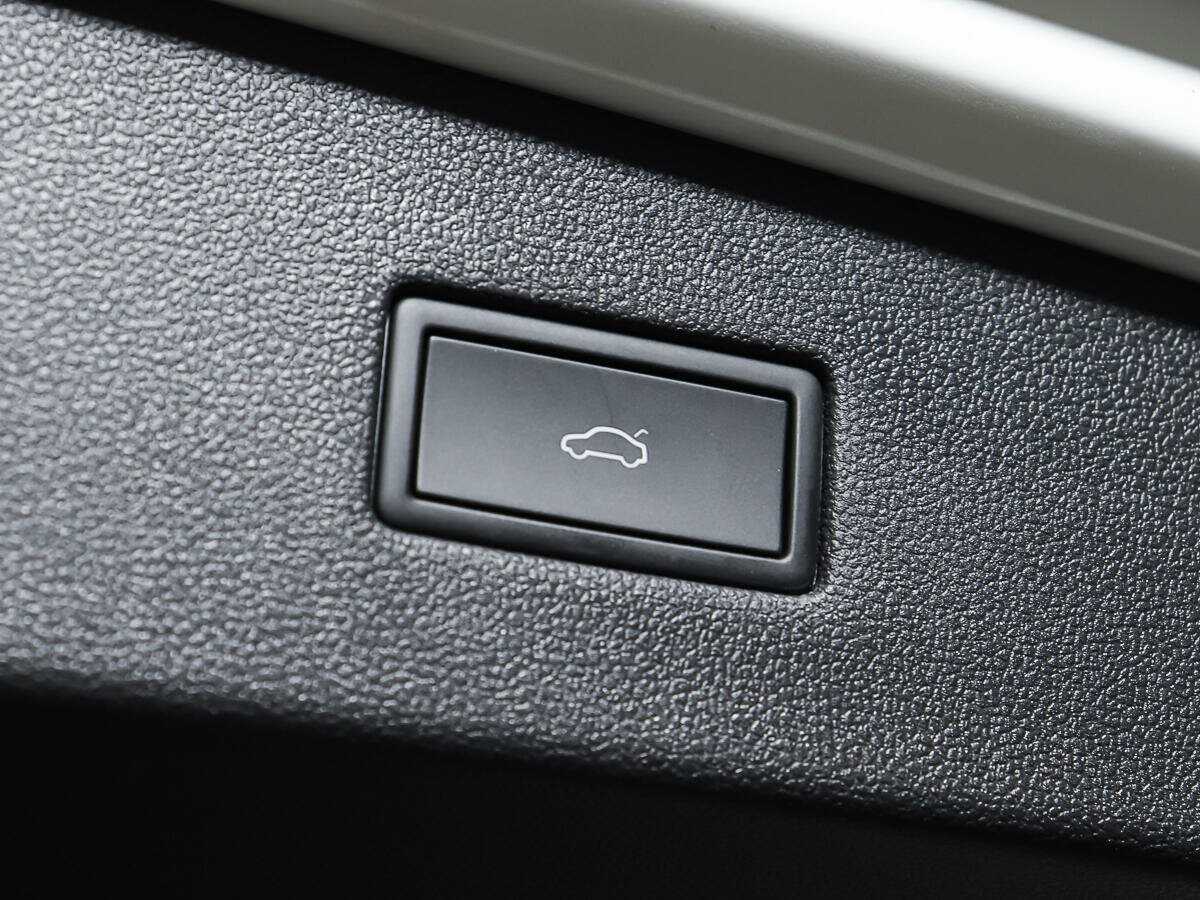 Volkswagen Tiguan с пробегом — 2022 год. Фото: #16