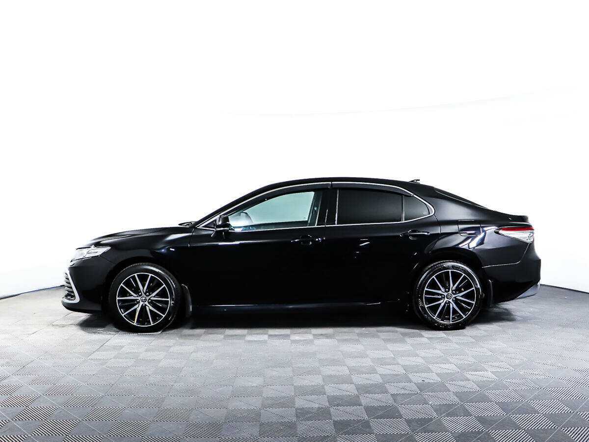 Toyota Camry с пробегом — 2021 год. Фото: #7
