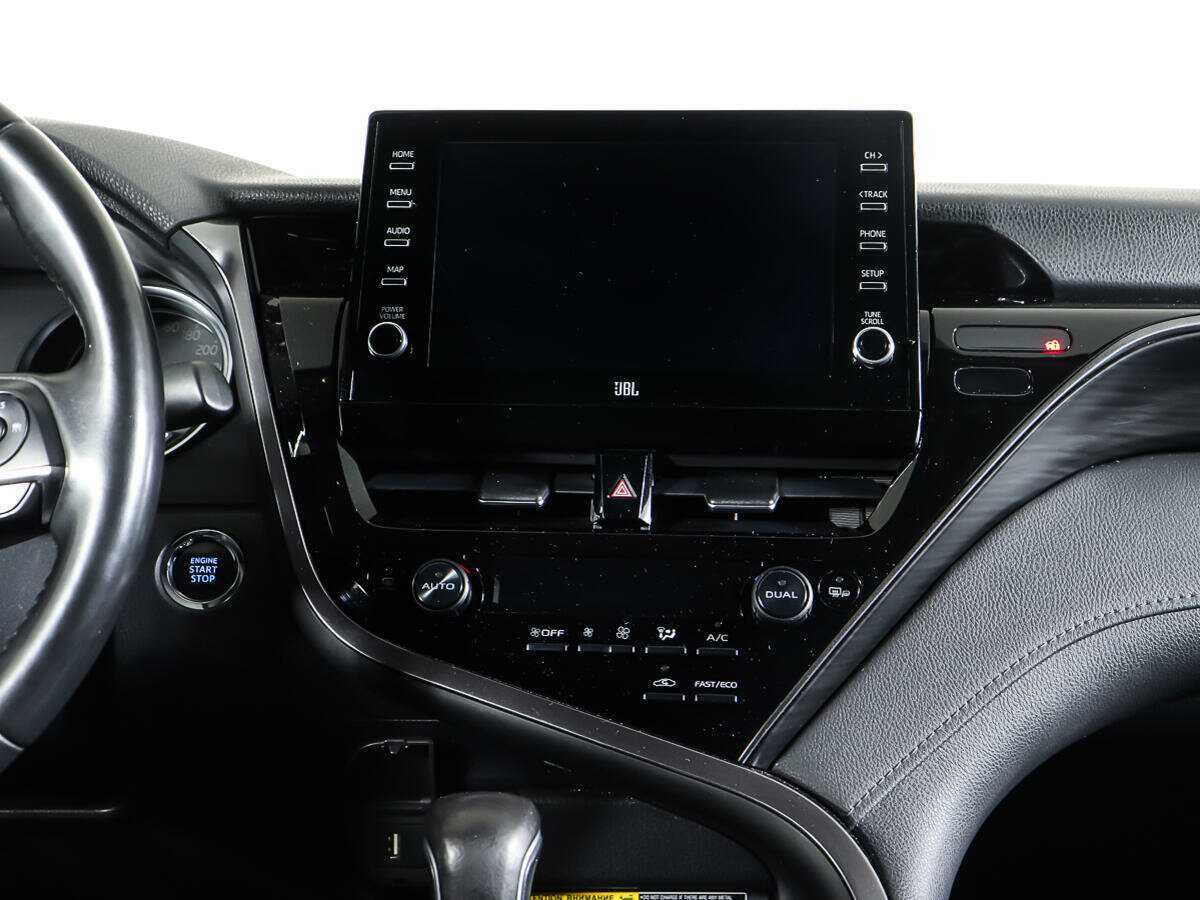 Toyota Camry с пробегом — 2021 год. Фото: #11