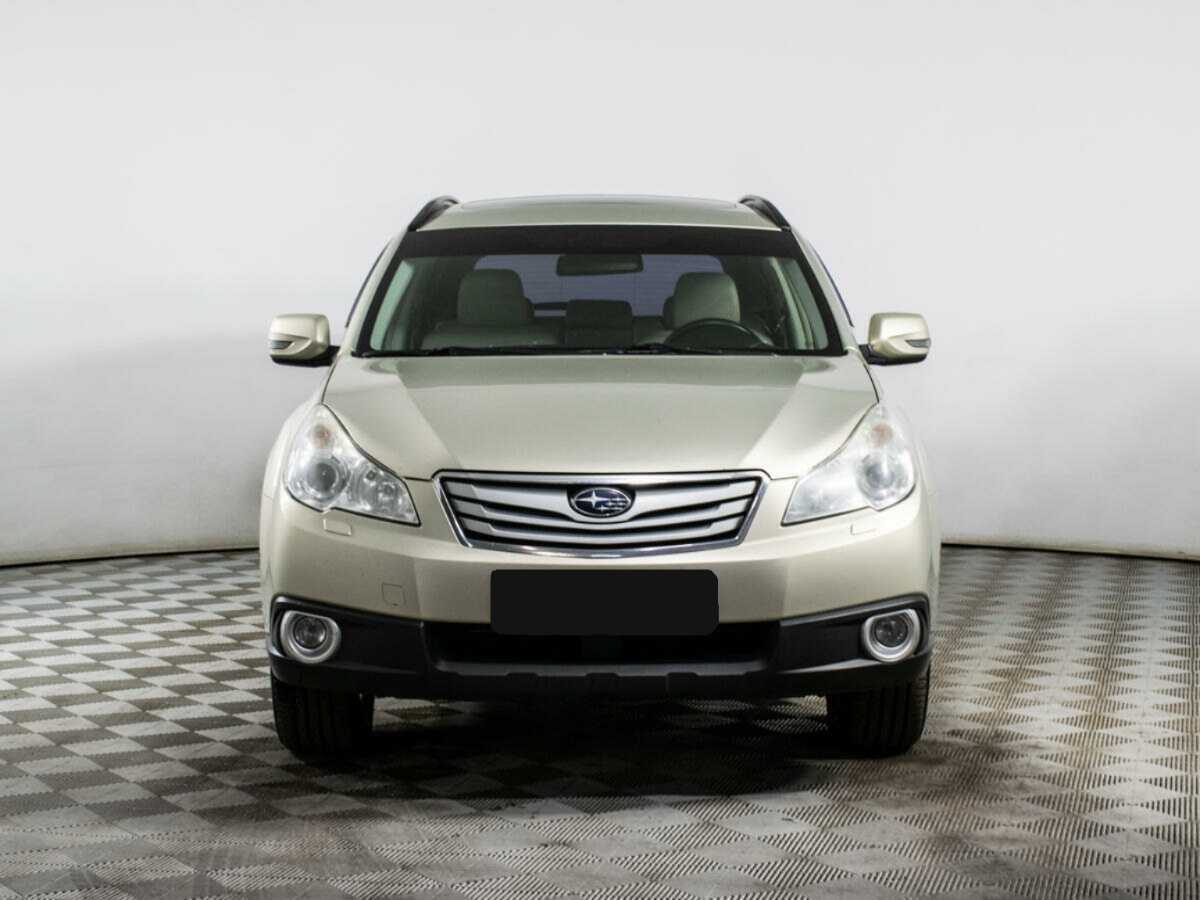 Subaru Outback с пробегом — 2011 год. Фото: #1