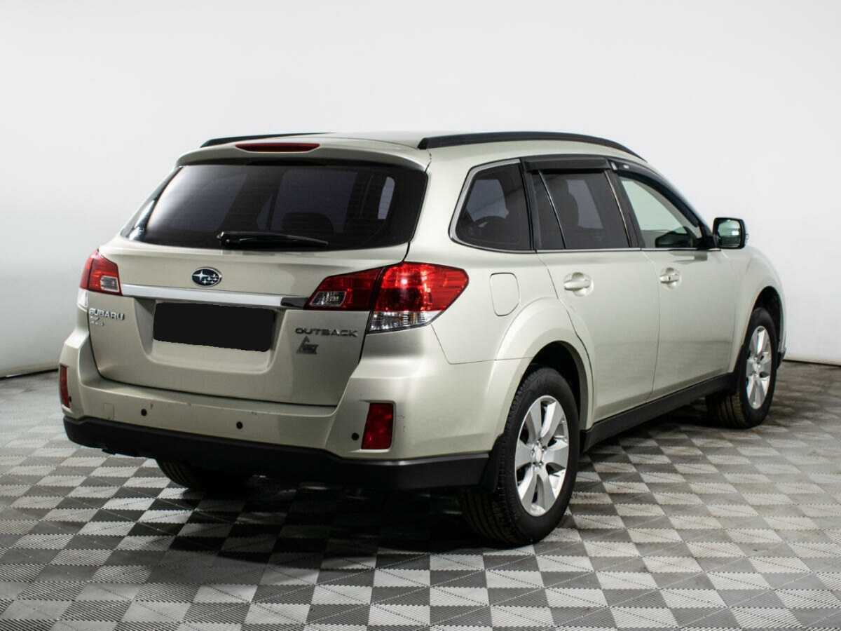Subaru Outback с пробегом — 2011 год. Фото: #4