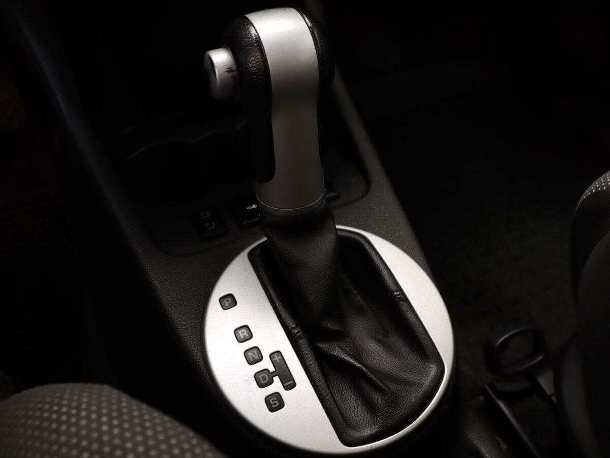 Skoda Fabia с пробегом — 2009 год. Фото: #15