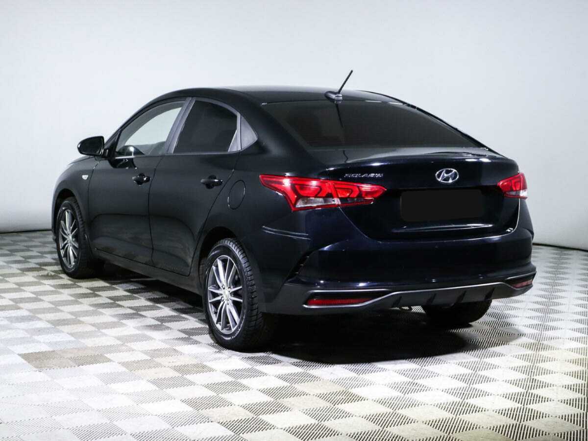 Hyundai Solaris с пробегом — 2021 год. Фото: #6