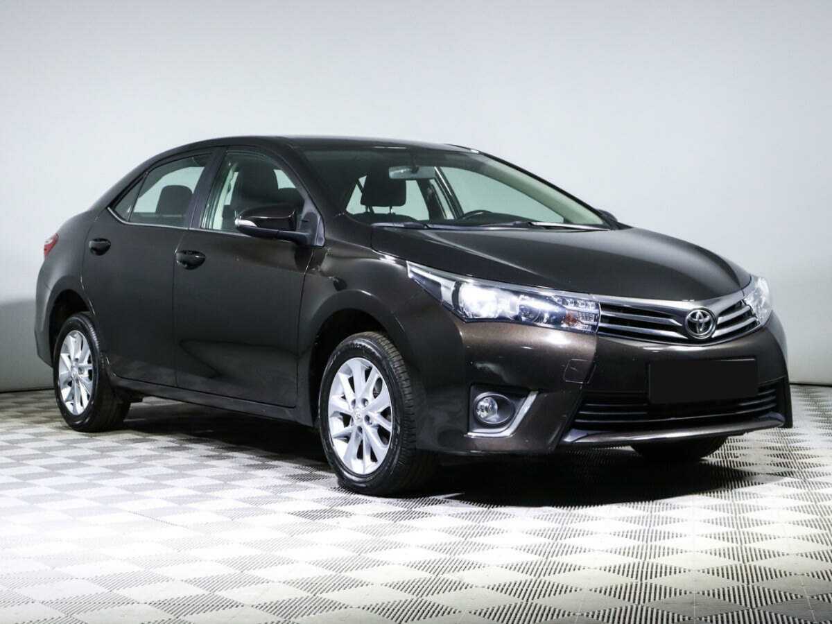 Toyota Corolla с пробегом — 2016 год. Фото: #2