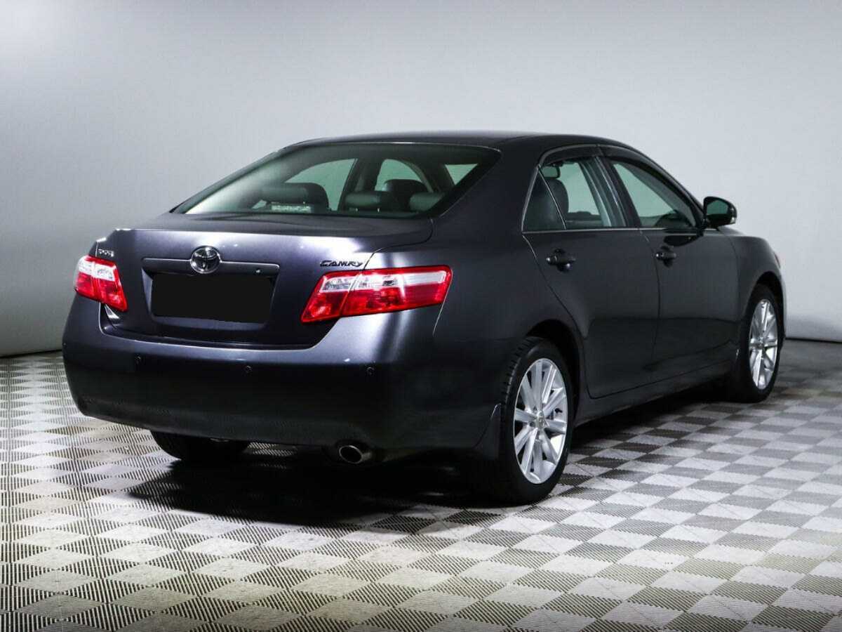 Toyota Camry с пробегом — 2010 год. Фото: #3