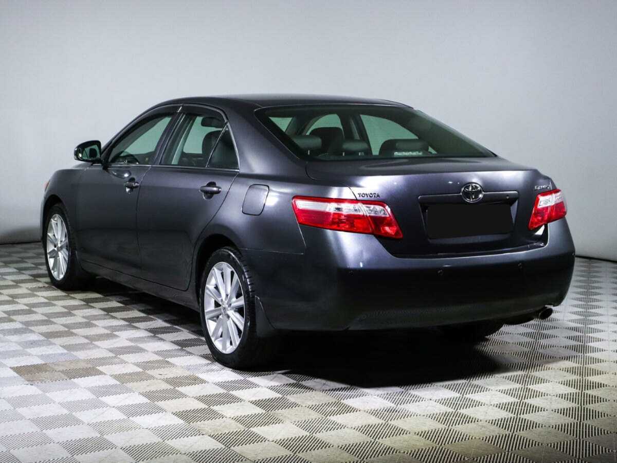 Toyota Camry с пробегом — 2010 год. Фото: #5