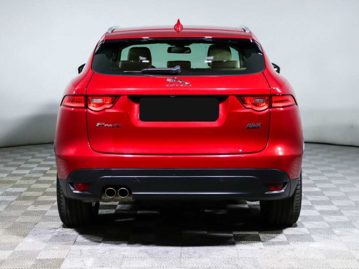 Jaguar F-Pace с пробегом — 2016 год. Фото: #4