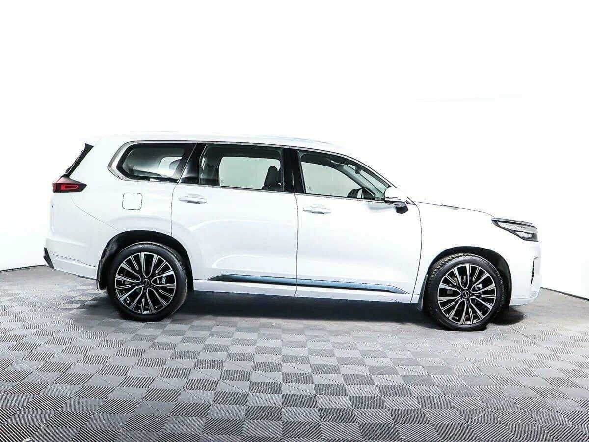 EXEED VX с пробегом — 2022 год. Фото: #3