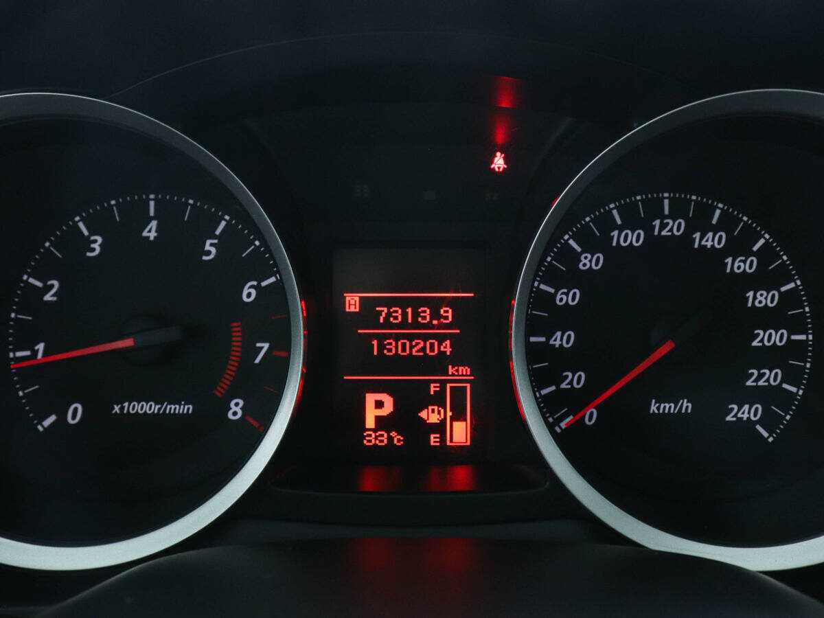 Mitsubishi Lancer с пробегом — 2011 год. Фото: #10