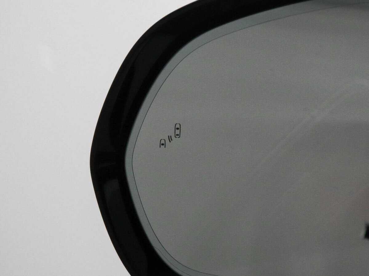 LiXiang L7 с пробегом — 2024 год. Фото: #16