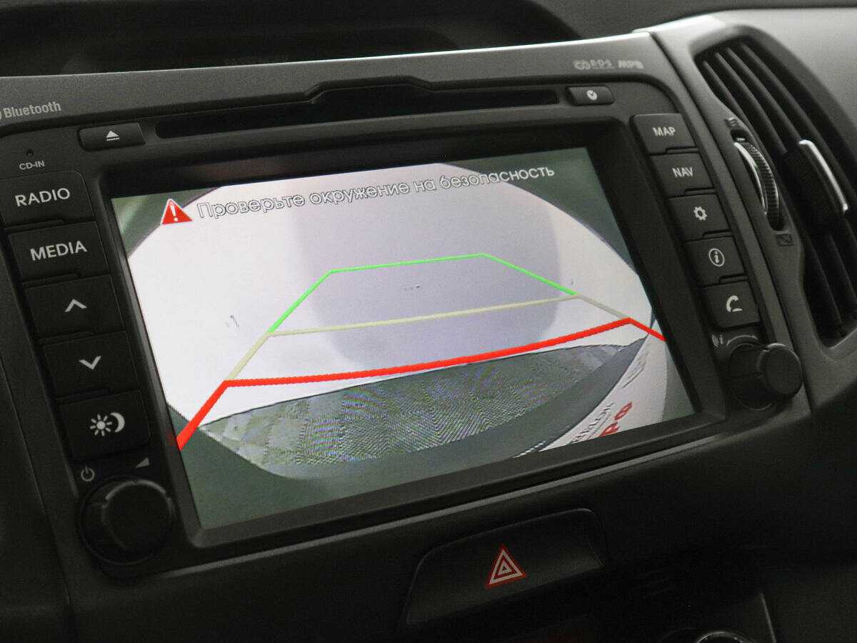 Kia Sportage с пробегом — 2011 год. Фото: #12