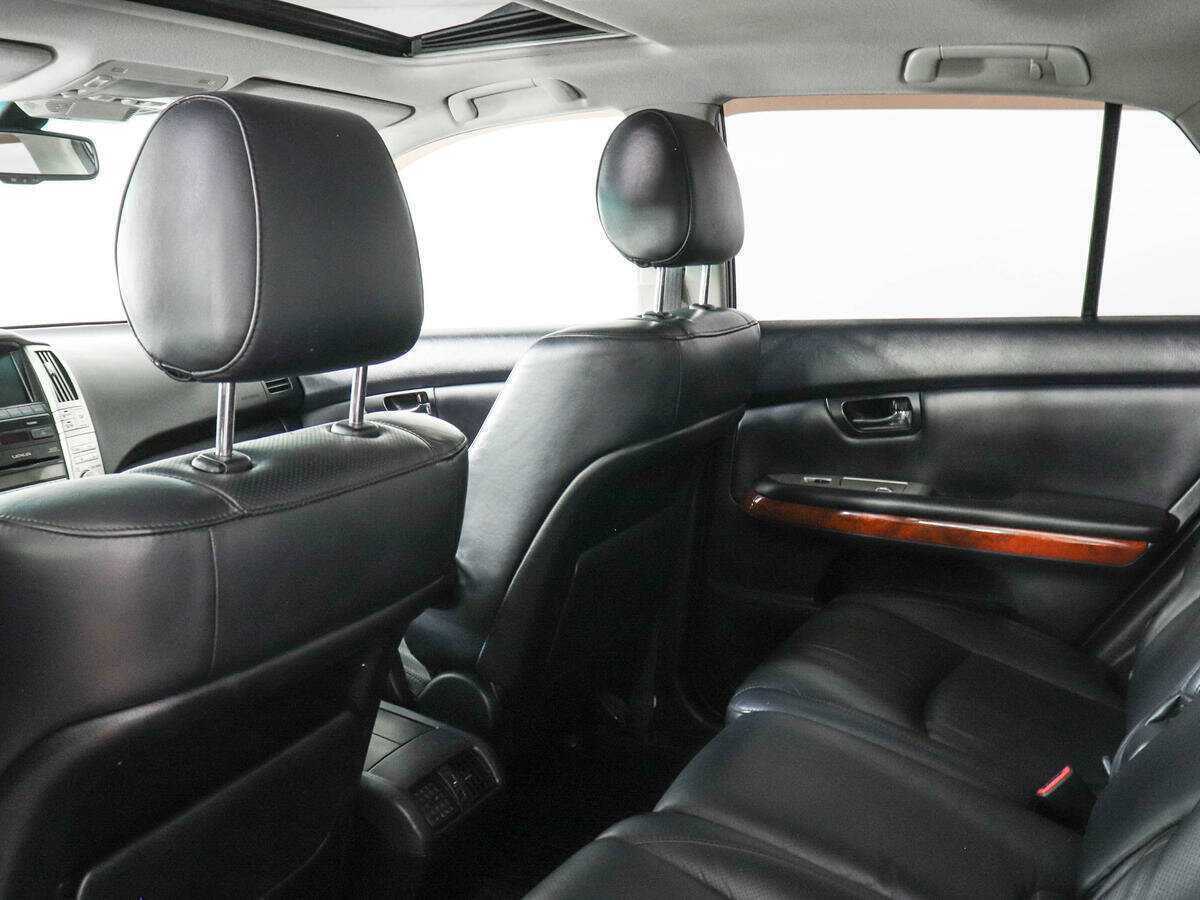 Lexus RX с пробегом — 2007 год. Фото: #11