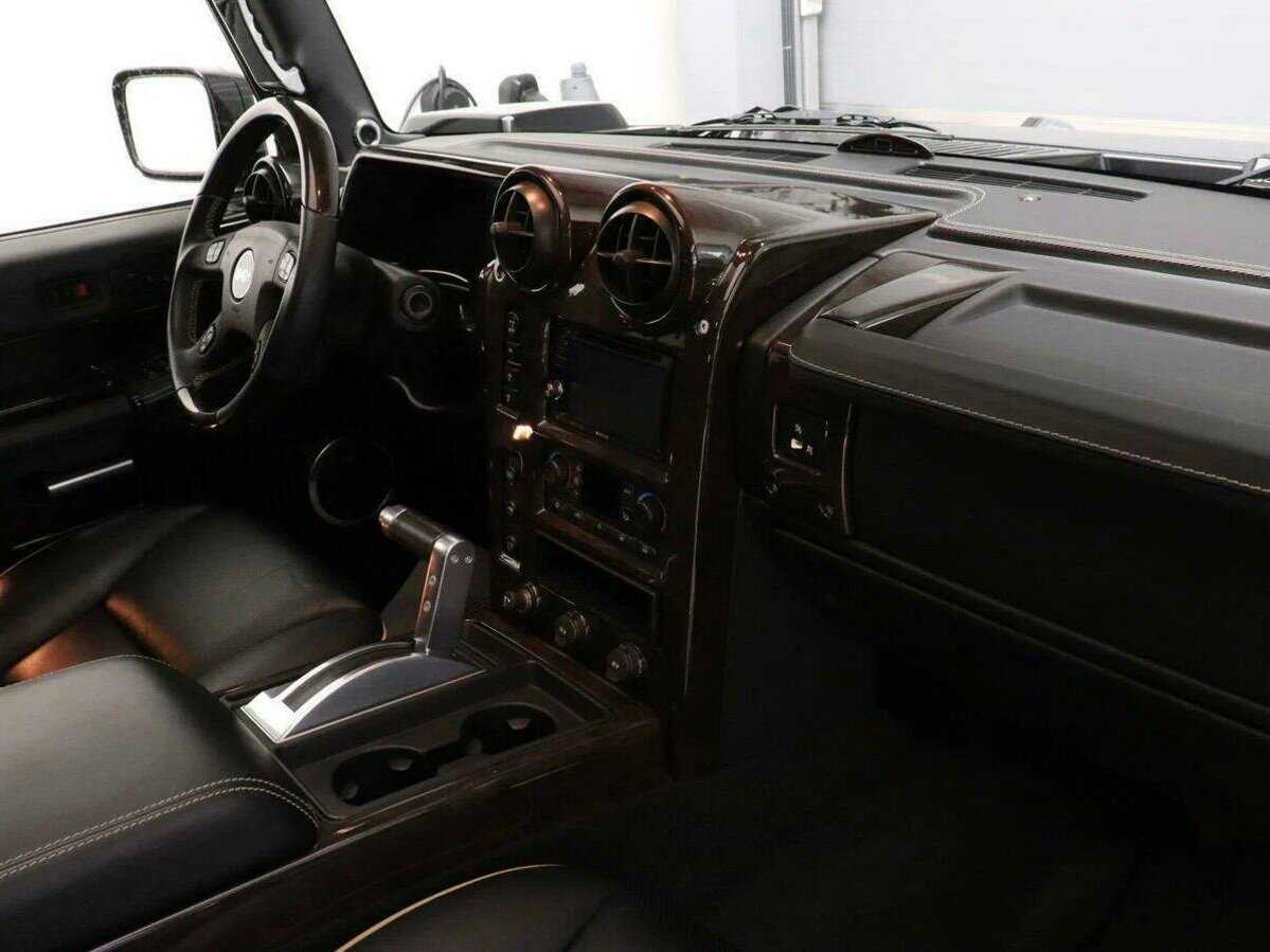 Hummer H2 с пробегом — 2006 год. Фото: #7