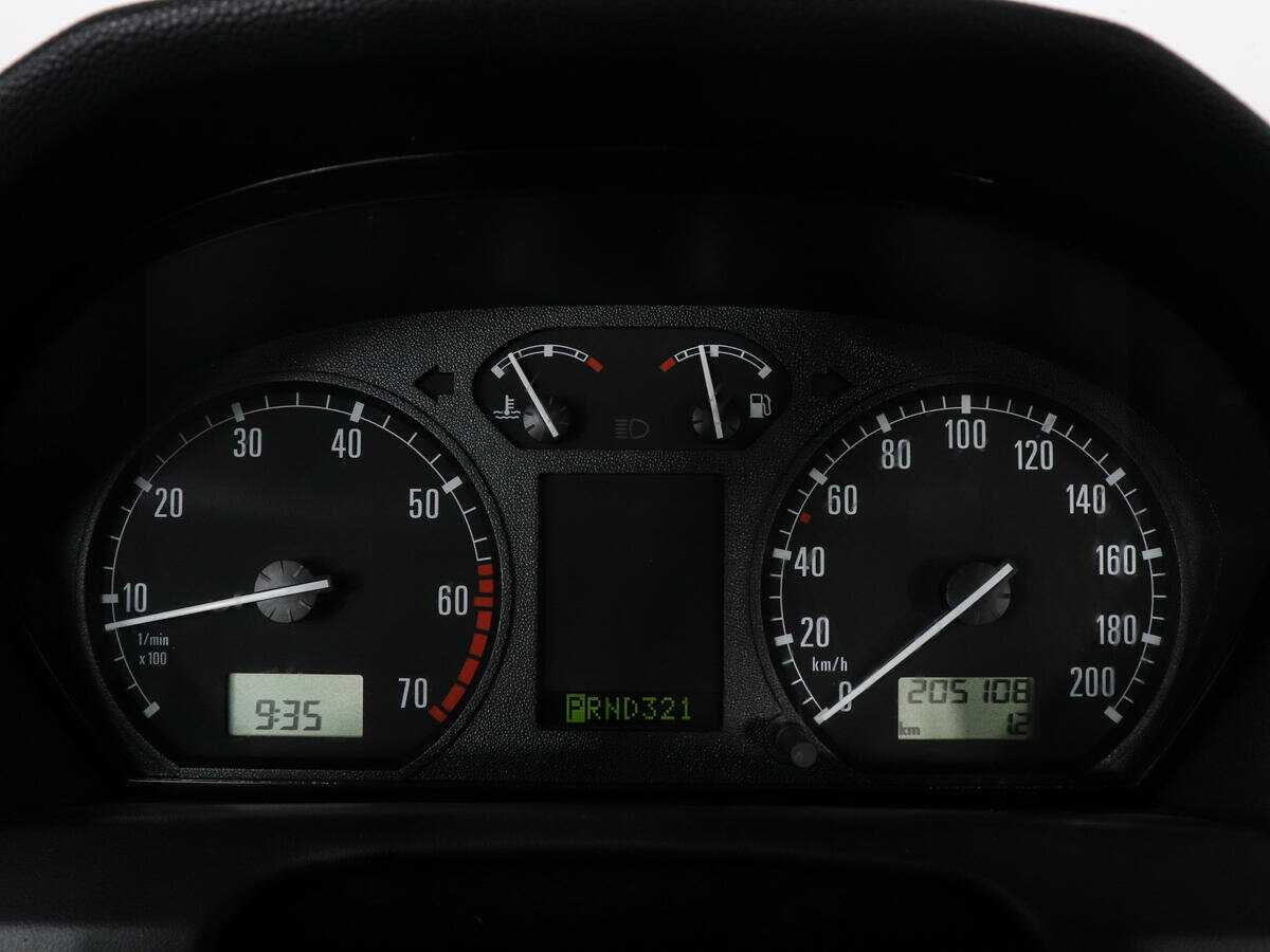 Skoda Fabia с пробегом — 2002 год. Фото: #6