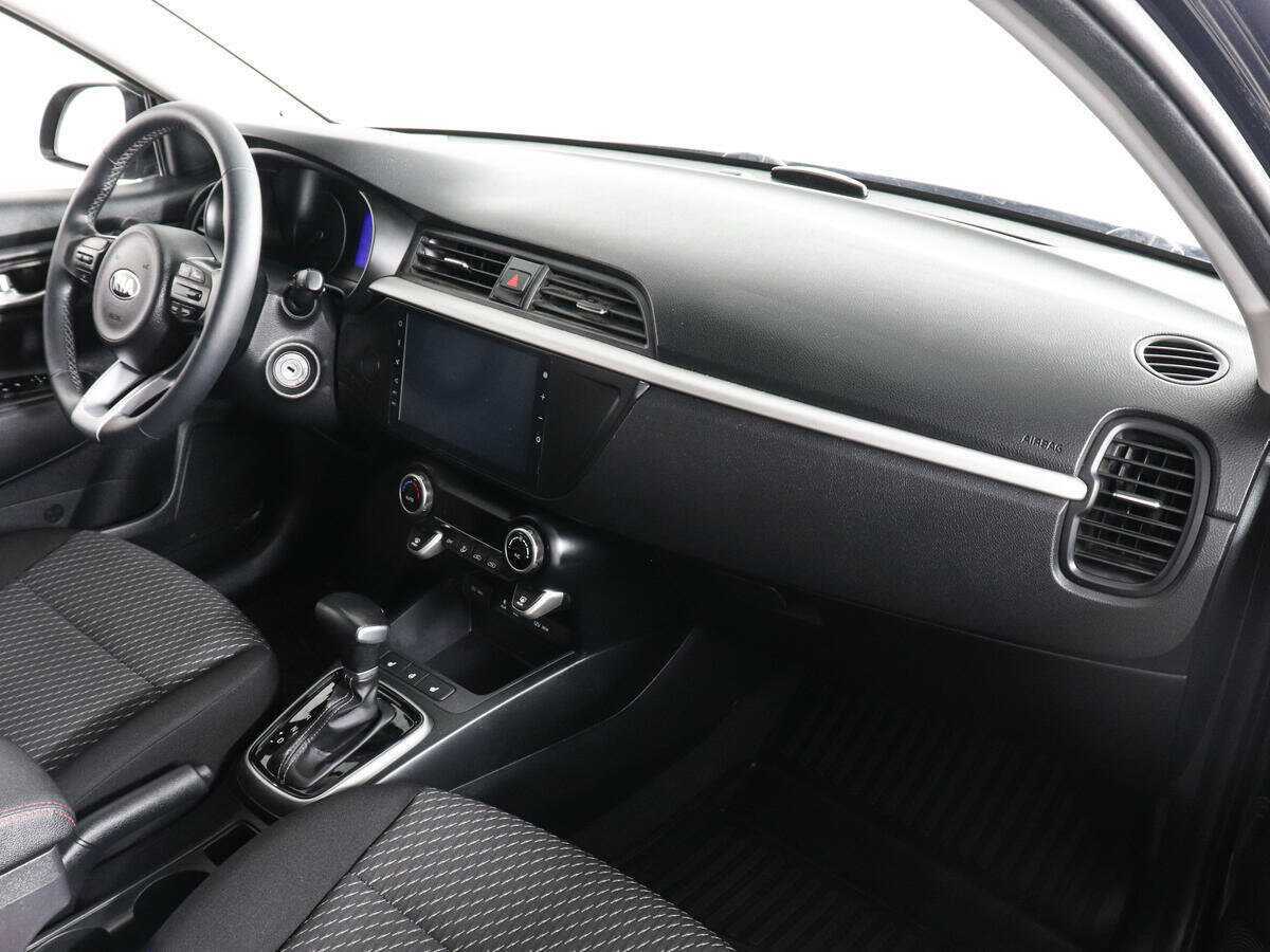 Kia Rio с пробегом — 2020 год. Фото: #6