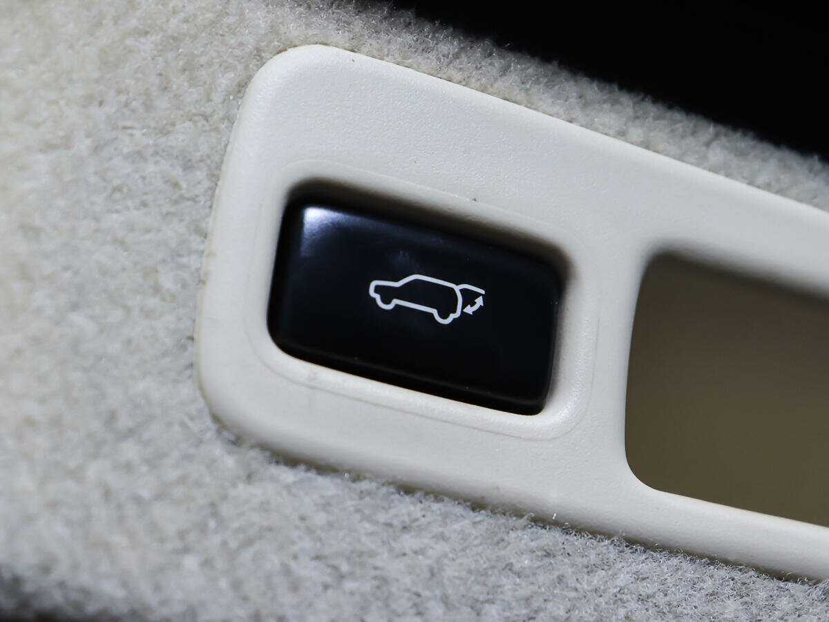 Lexus RX с пробегом — 2010 год. Фото: #18