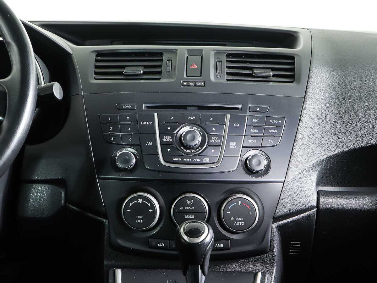 Mazda 5 с пробегом — 2013 год. Фото: #9
