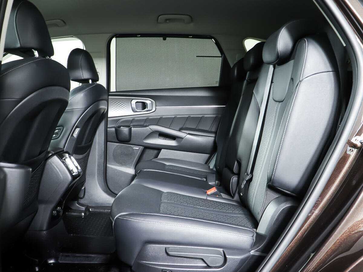 Kia Sorento с пробегом — 2020 год. Фото: #9