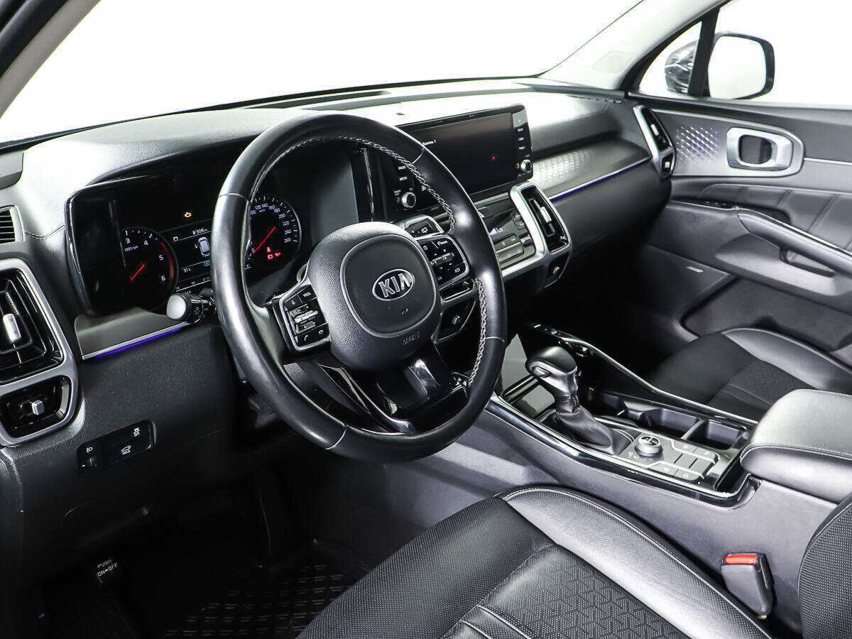 Kia Sorento с пробегом — 2020 год. Фото: #13