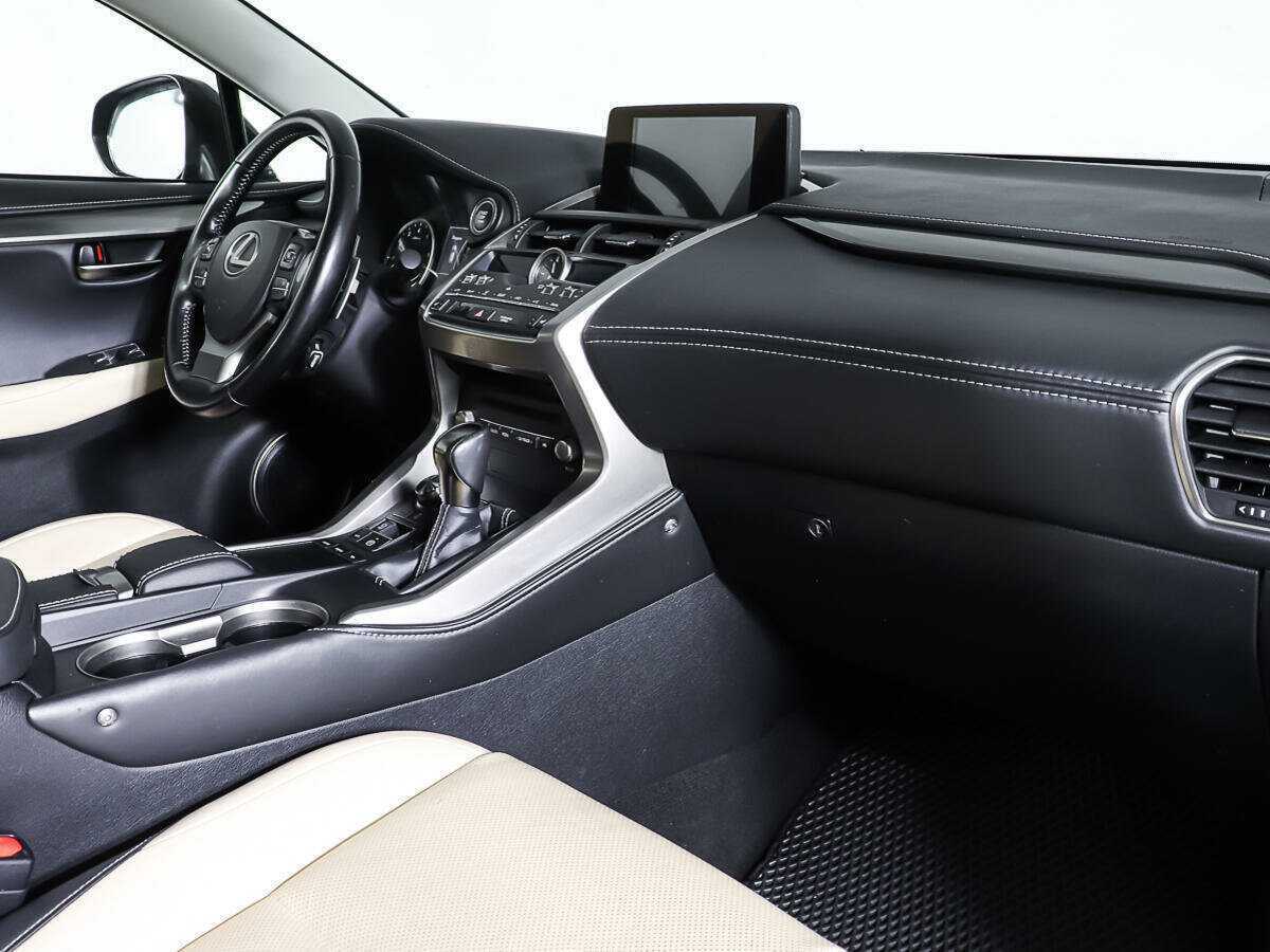 Lexus NX с пробегом — 2018 год. Фото: #10