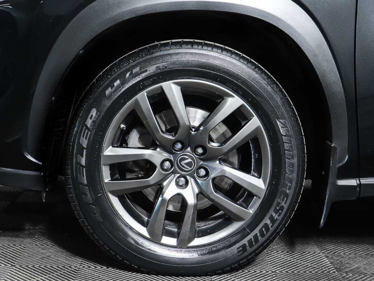 Lexus NX с пробегом — 2018 год. Фото: #20