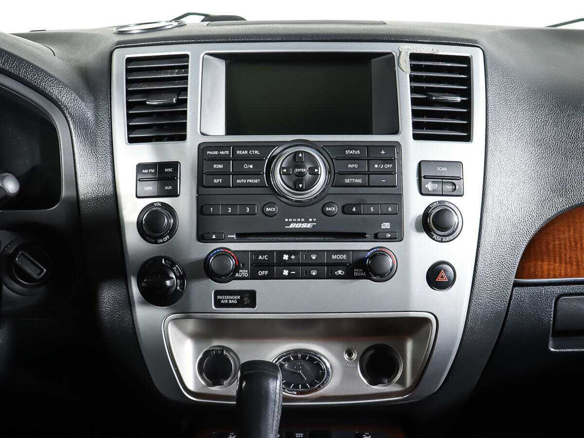 Infiniti QX56 с пробегом — 2008 год. Фото: #10