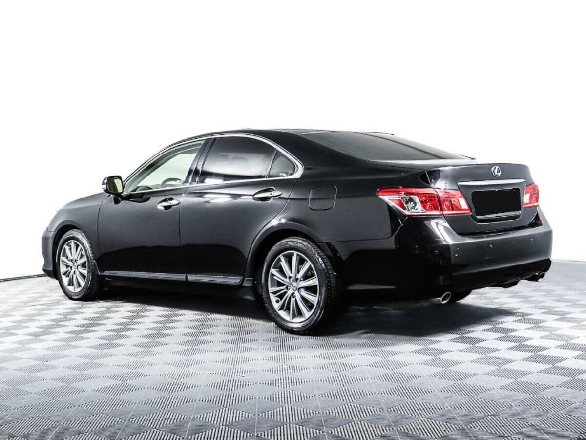 Lexus ES с пробегом — 2012 год. Фото: #6