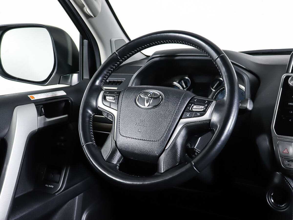 Toyota Land Cruiser Prado с пробегом — 2020 год. Фото: #14