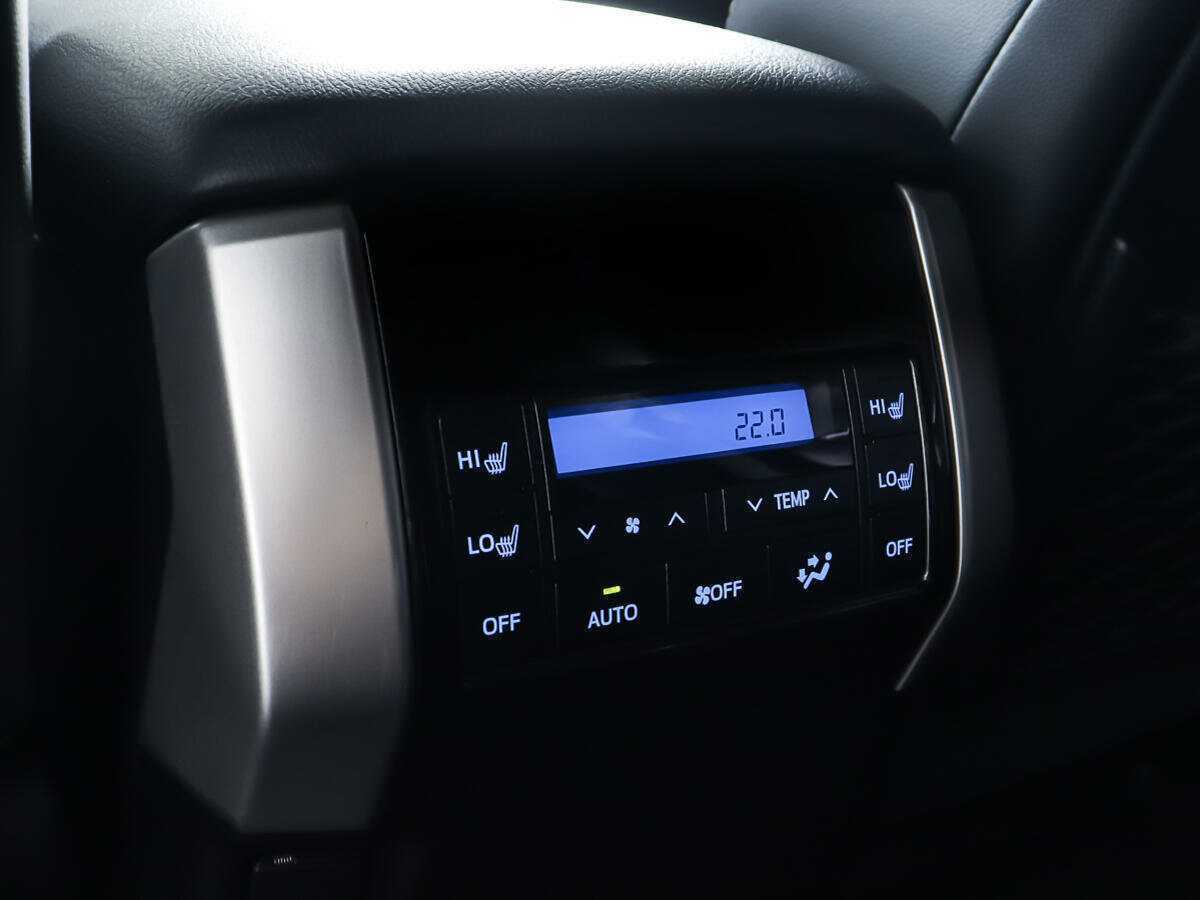 Toyota Land Cruiser Prado с пробегом — 2020 год. Фото: #21