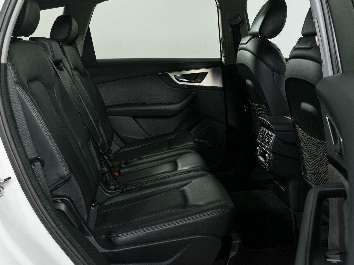 Audi Q7 с пробегом — 2015 год. Фото: #11