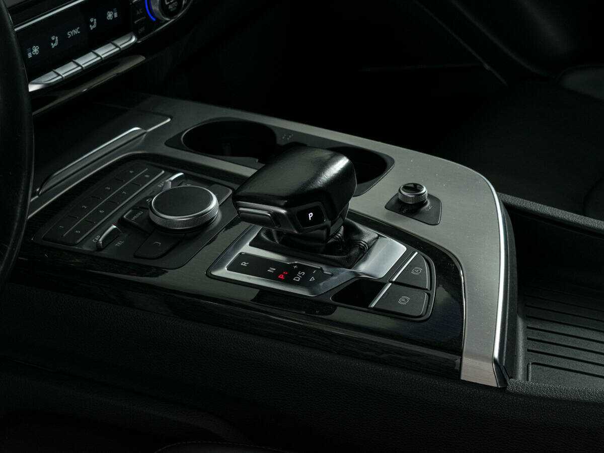 Audi Q7 с пробегом — 2015 год. Фото: #15