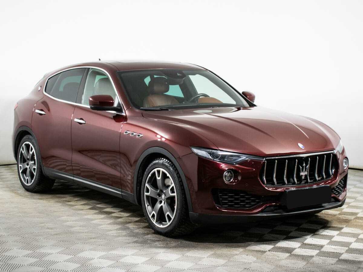 Maserati Levante с пробегом — 2016 год. Фото: #2