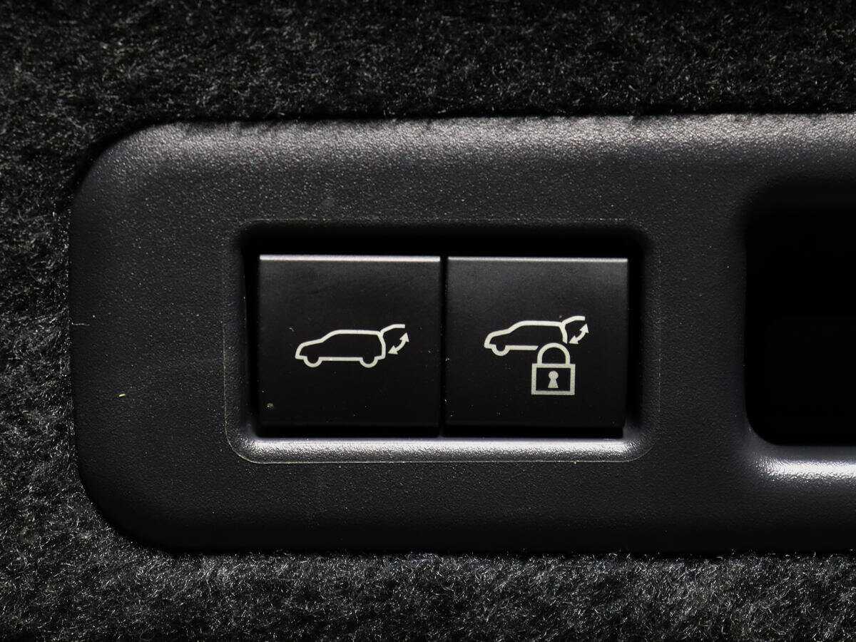 Lexus RX с пробегом — 2021 год. Фото: #17