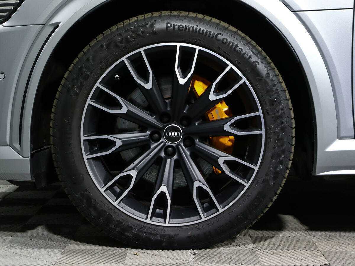 Audi e-tron Sportback с пробегом — 2020 год. Фото: #11