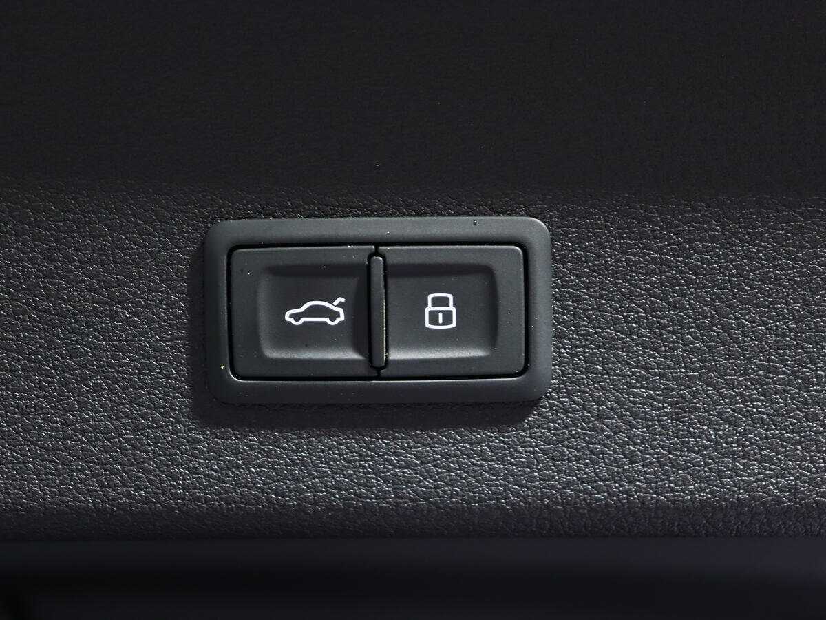 Audi e-tron Sportback с пробегом — 2020 год. Фото: #14