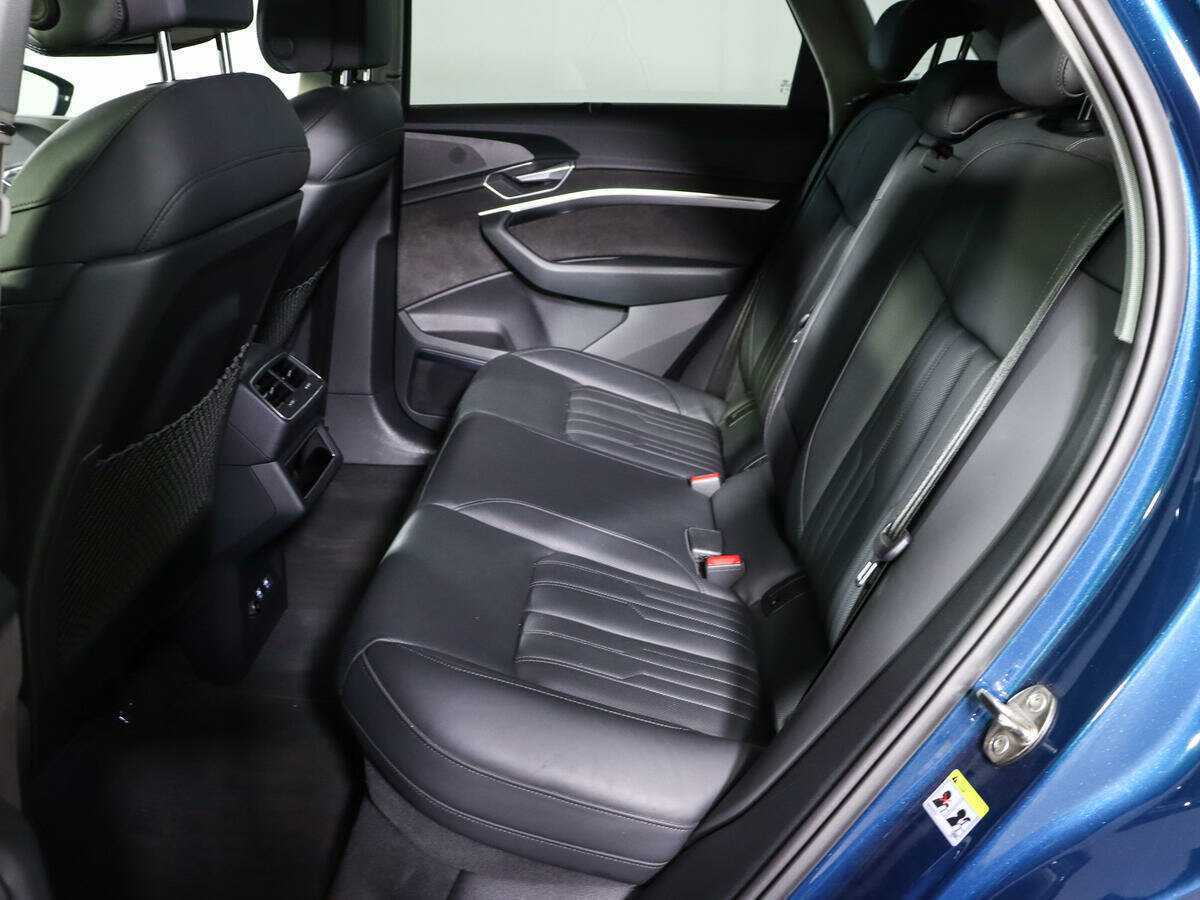 Audi e-tron с пробегом — 2019 год. Фото: #7