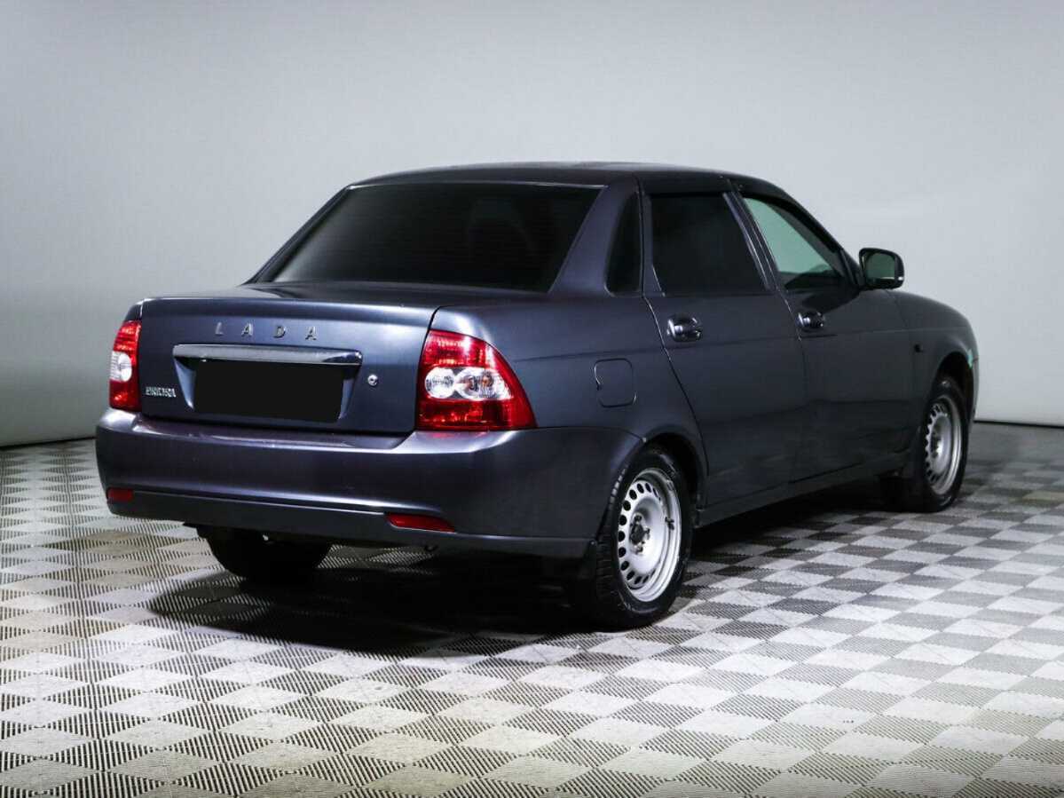 Lada (ВАЗ) Priora с пробегом — 2016 год. Фото: #3