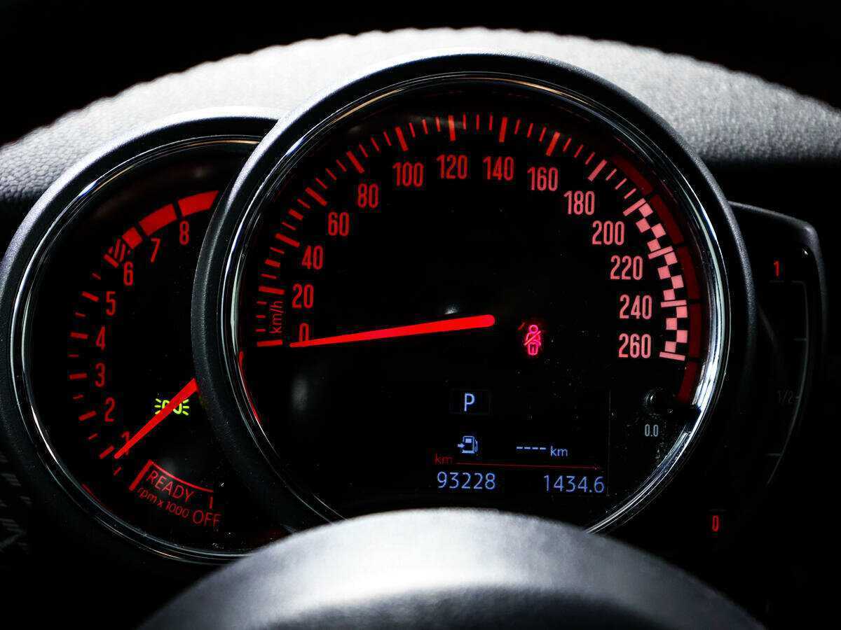 Mini Hatch с пробегом — 2019 год. Фото: #8