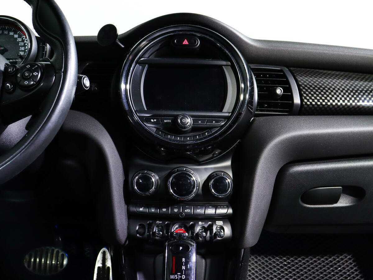 Mini Hatch с пробегом — 2019 год. Фото: #10