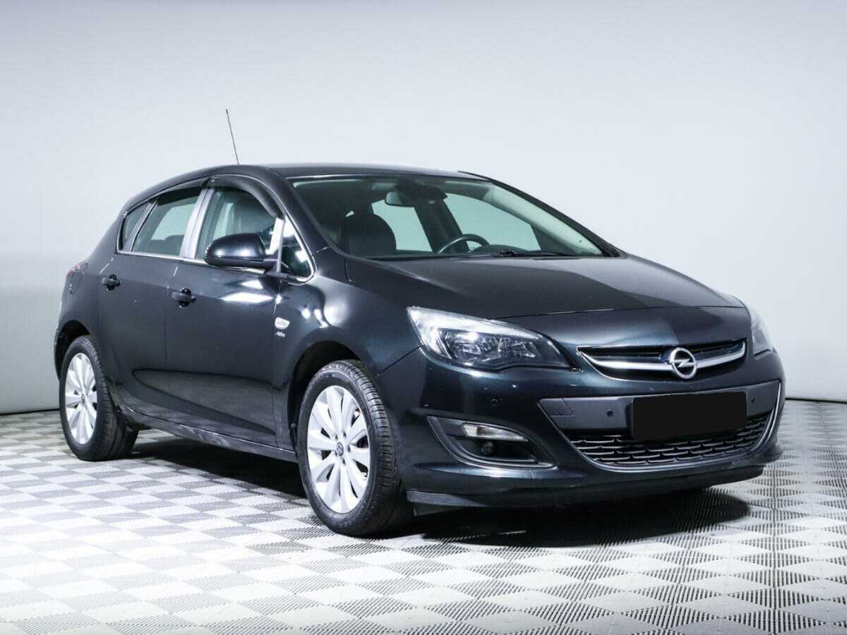 Opel Astra с пробегом — 2014 год. Фото: #2