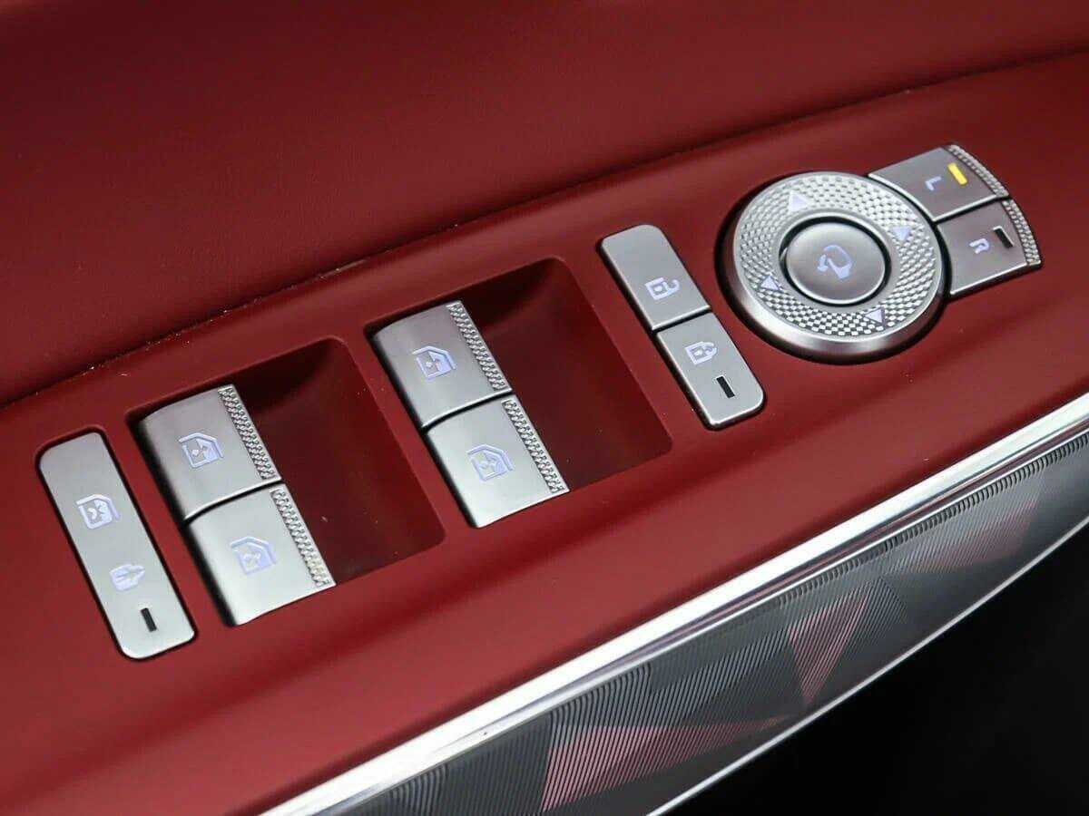 Genesis GV70 с пробегом — 2021 год. Фото: #17